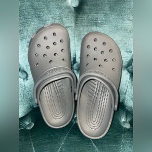 Size 8 crocs